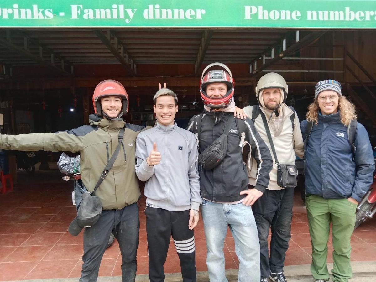 Du Gia - Tay Homestay Lang Cac Bilik gambar